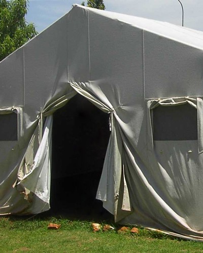 Изготавливаем солдатские палатки в Колпино вместимостью <strong>до 70 человек</strong>